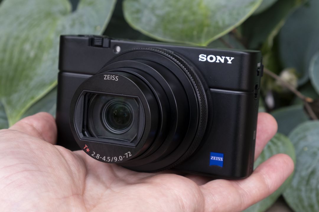 Sony có nhiều tính năng đặc biệt 