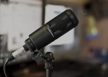 Giới thiệu và tìm hiểu về mic máy tính