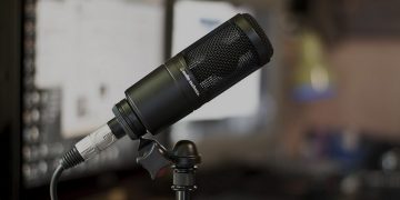 Giới thiệu và tìm hiểu về mic máy tính