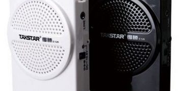 Một số máy của hãng như: Aker MR100, MR200, MR2500, MR2700.