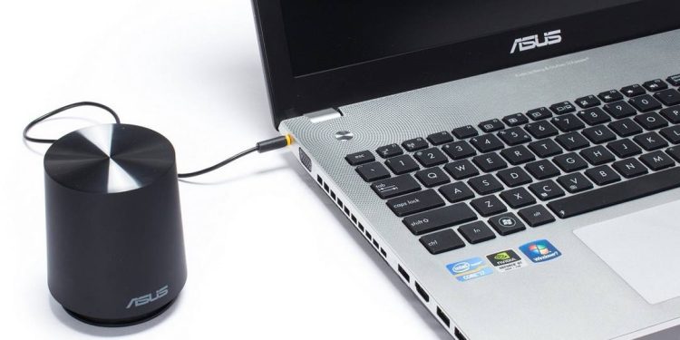 Đây là loại loa được tích hợp sẵn trong laptop